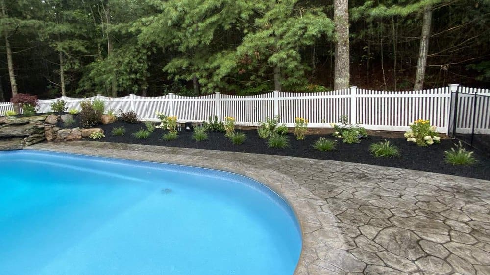 Planting in Wrentham, Norfolk, Franklin and Foxboro MA